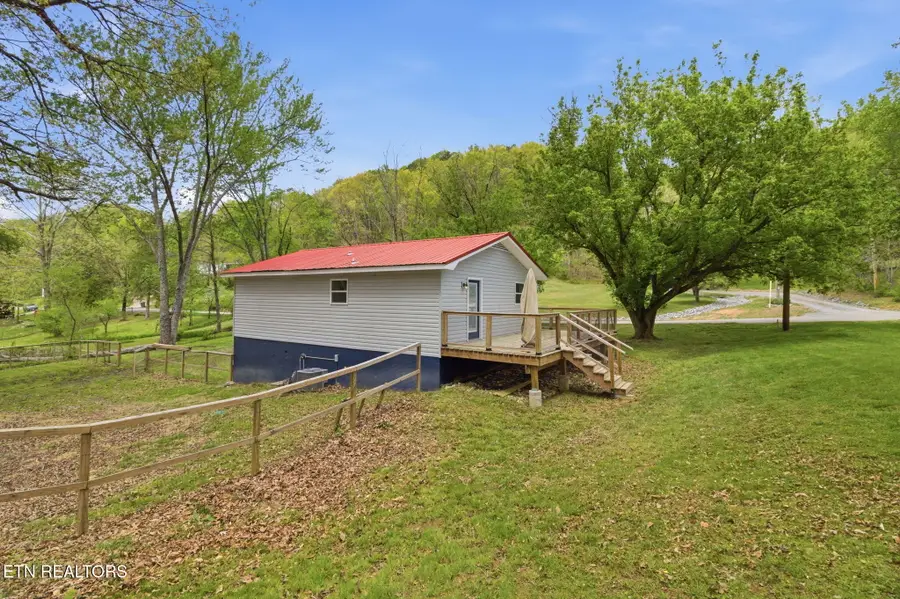 324 Sanita Village Rd, Bean Station, TN 37708 - #3