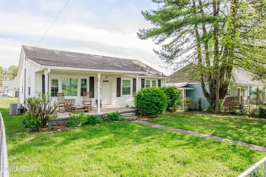 208 E Caldwell Ave, Knoxville, TN 37917 - #3