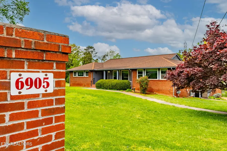 6905 Lark Lane, Knoxville, TN 37919 - #2