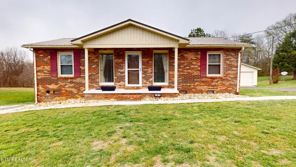 2418 Amber Meadows Rd, Cookeville, TN 38506