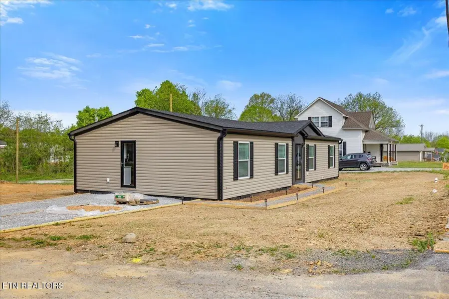 9 Hamilton Street, Englewood, TN 37329 - #3