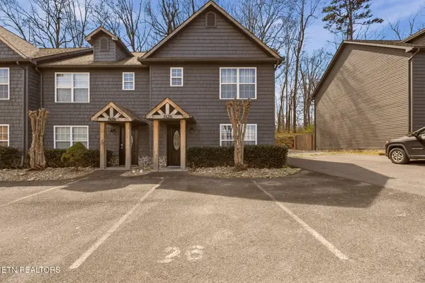 1426 William Holt Blvd, Sevierville, TN 37862