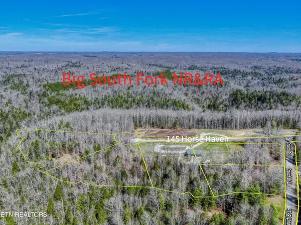 145 Horse Haven Rd, Allardt, TN 38504