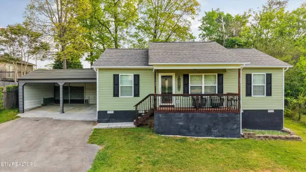 6236 Pleasant Ridge Rd, Knoxville, TN 37912