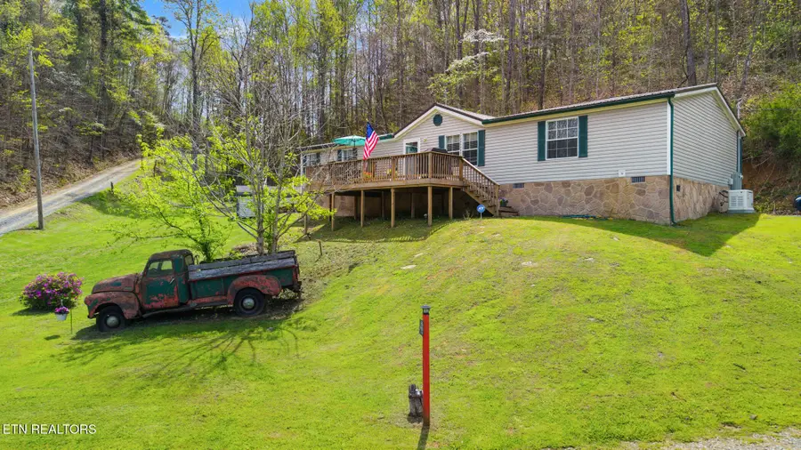 333 S Rogers Rd, Seymour, TN 37865 - #3