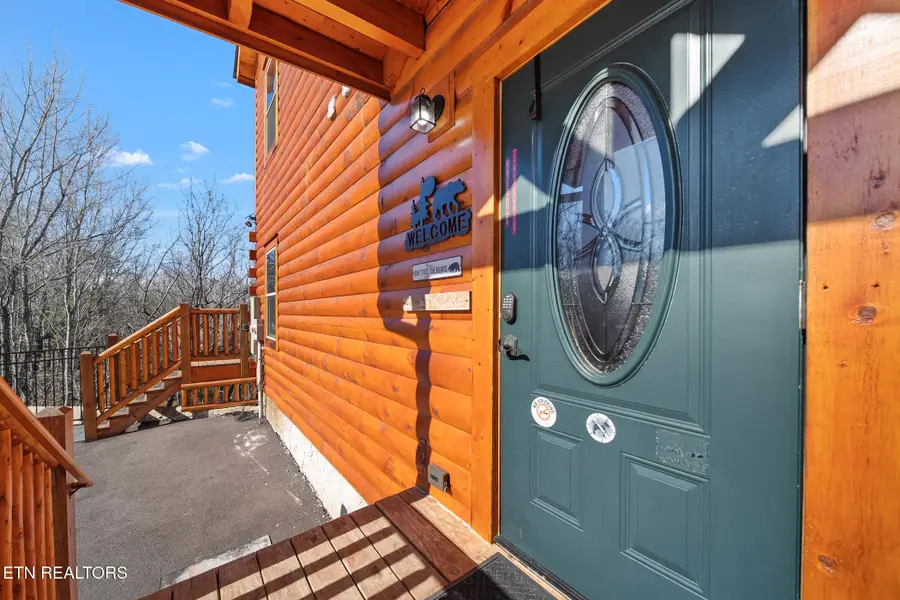 1120 N Trail Drive, Sevierville, TN 37862 - #3