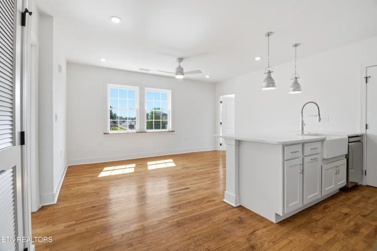 2724 E Magnolia Ave #401, Knoxville, TN 37914 - #1