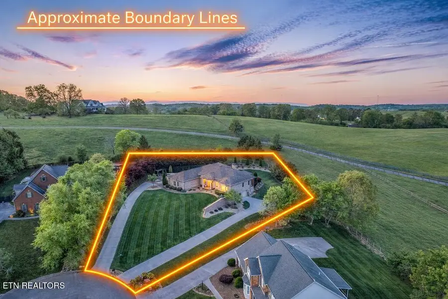 1448 Hirst Circle, Lenoir City, TN 37772 - #2