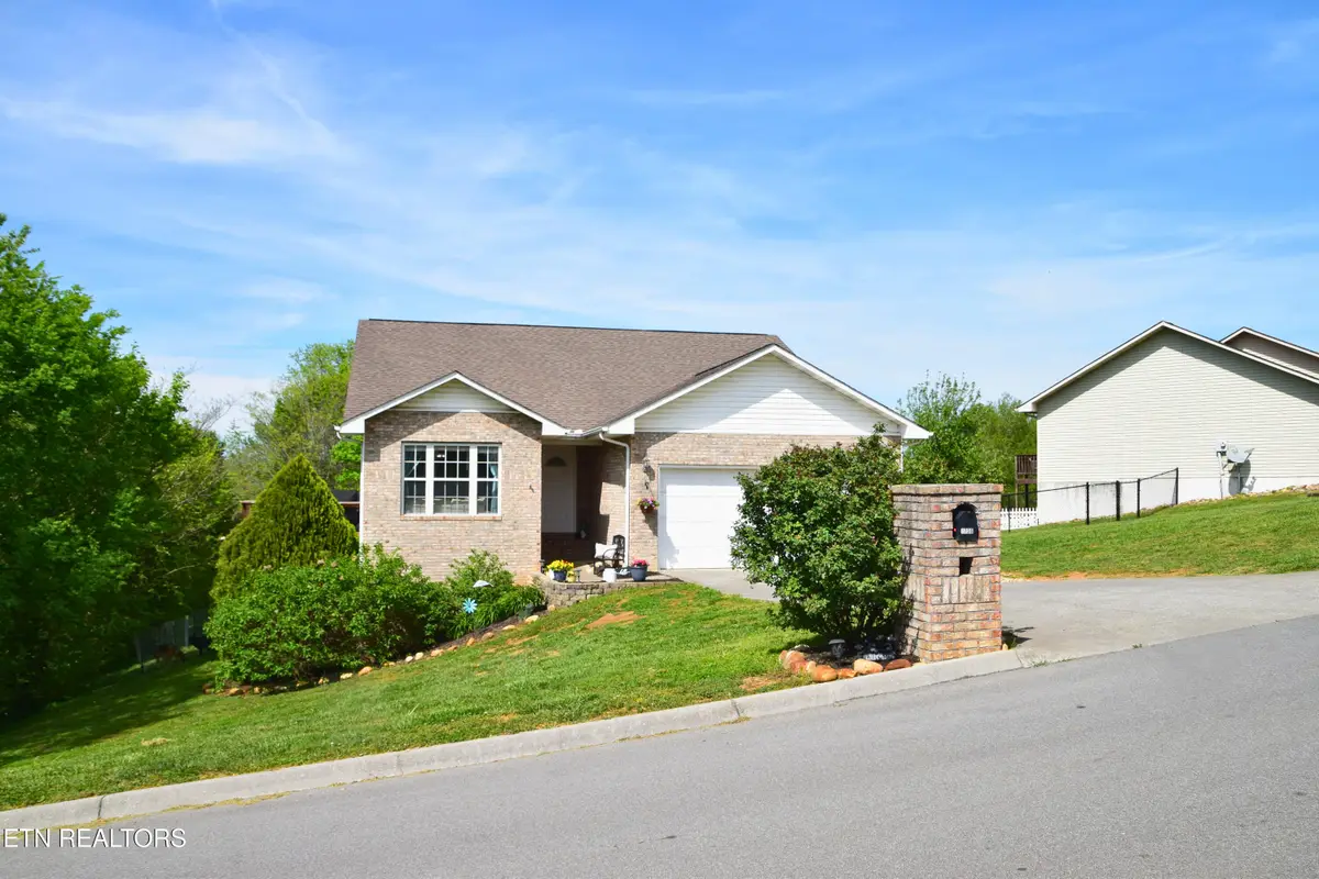 1756 Meadow Ridge Circle, Sevierville, TN 37862 - #1