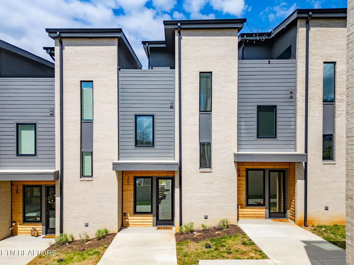 306 W Blount Ave, Knoxville, TN 37920 - #1