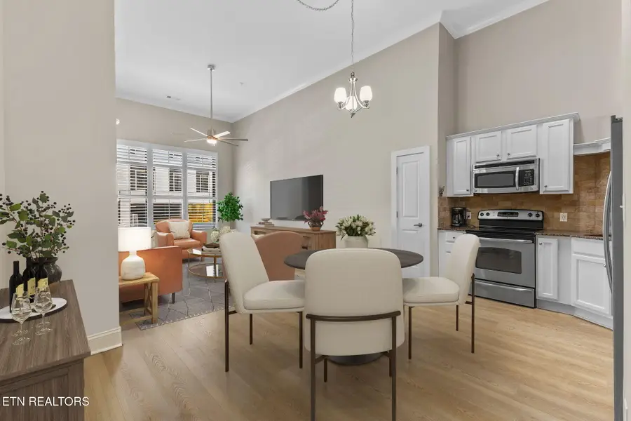 445 W Blount Ave #105, Knoxville, TN 37920 - #3