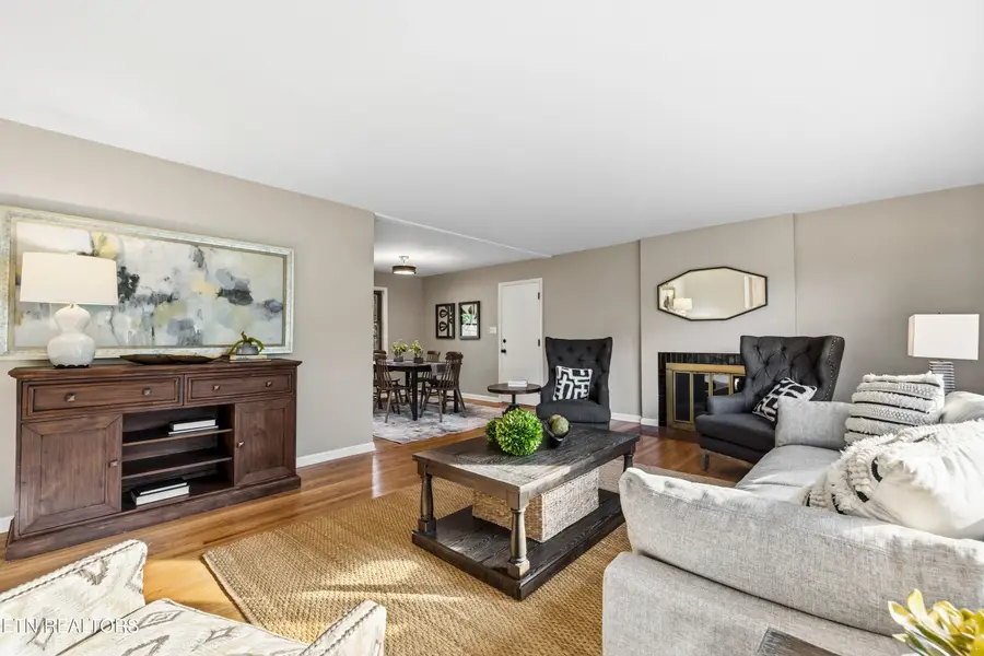 6835 Dorchester Drive, Knoxville, TN 37909 - #3