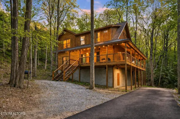 3045 Jones Creek Lane, Sevierville, TN 37862