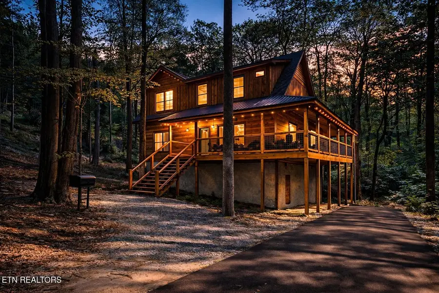 3045 Jones Creek Lane, Sevierville, TN 37862 - #2