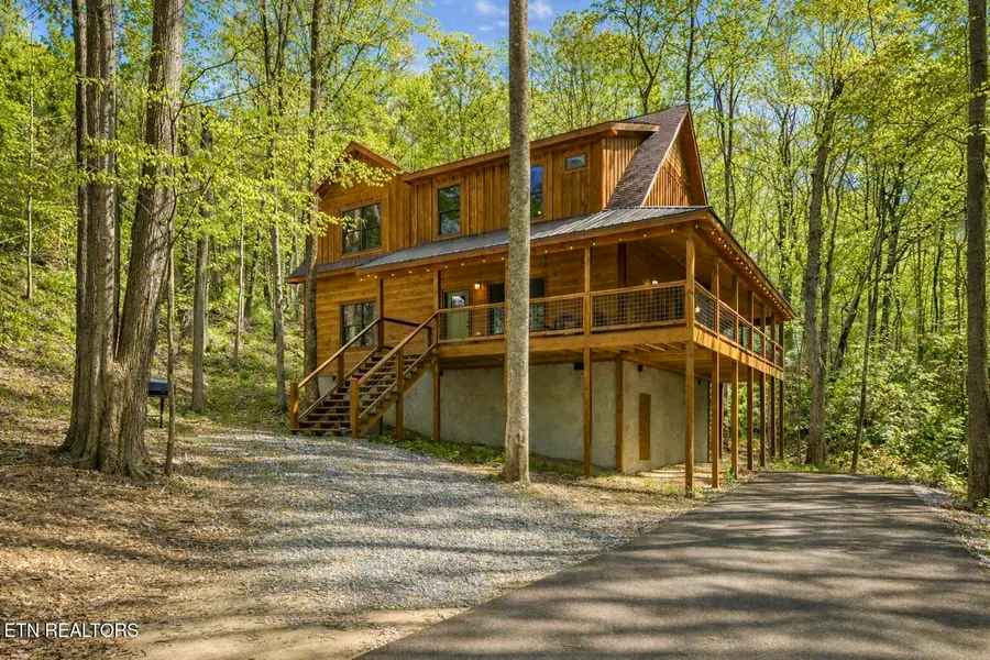 3045 Jones Creek Lane, Sevierville, TN 37862 - #3
