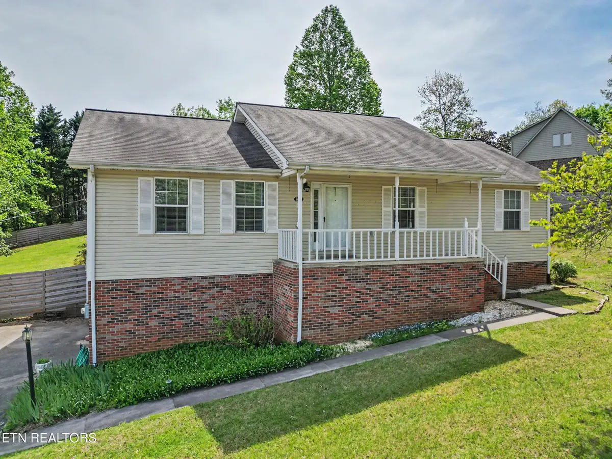 862 Hinkle Estates Drive, Seymour, TN 37865 - #1