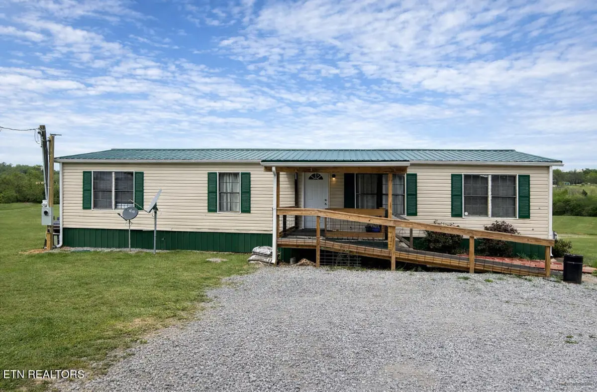 273 Thompson Rd, Madisonville, TN 37354 - #1