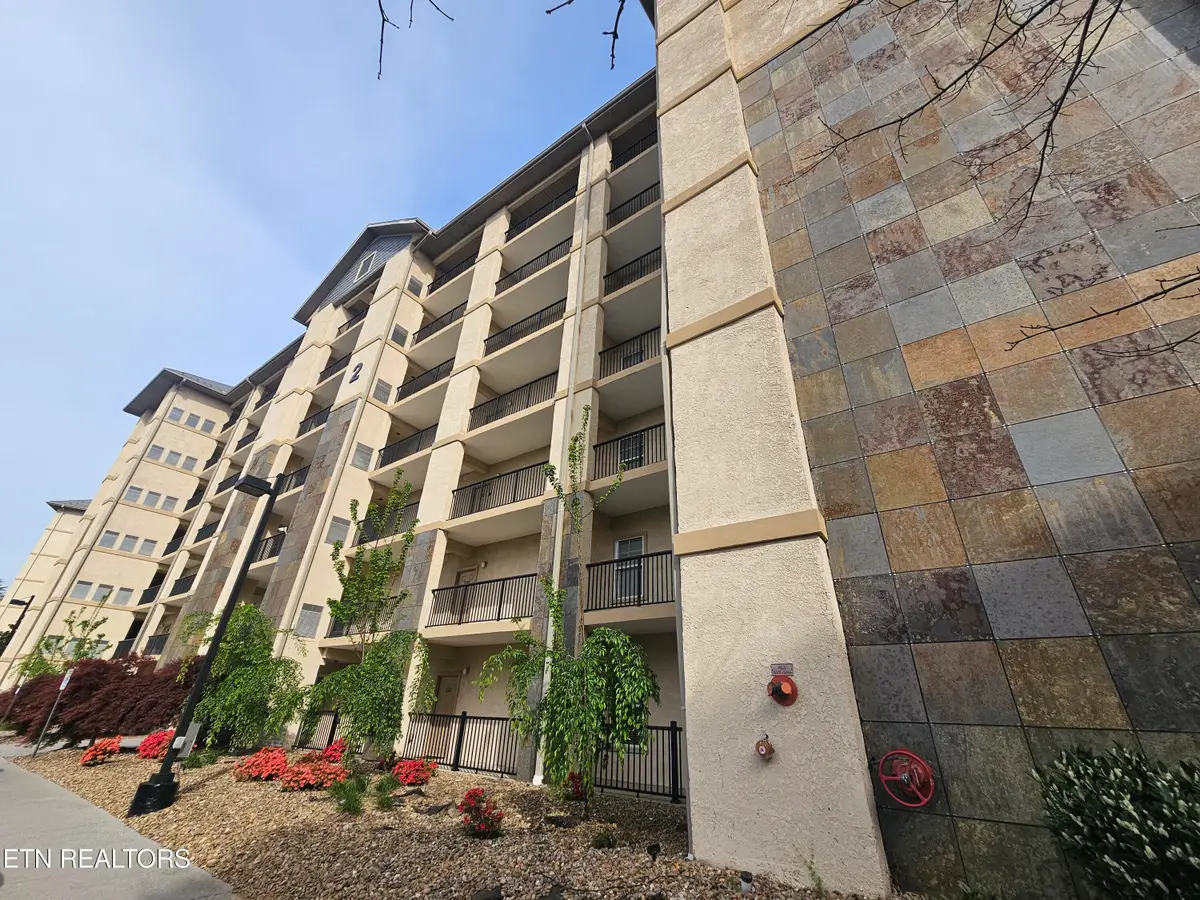 124 Plaza Drive #2407, Pigeon Forge, TN 37863 - #1