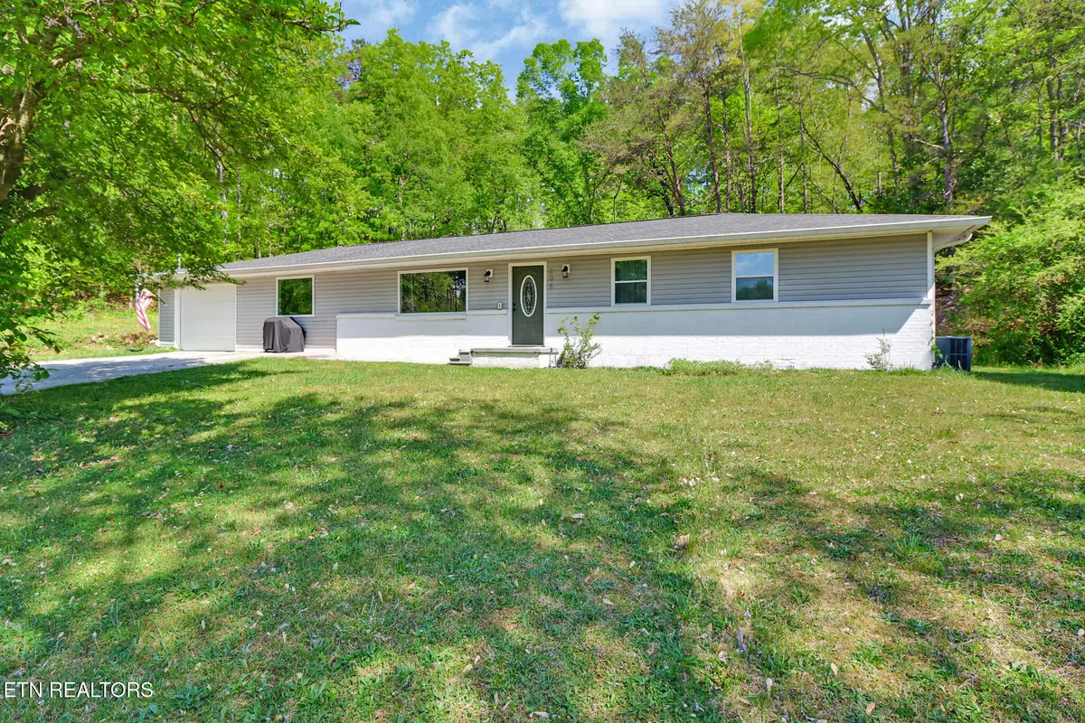 605 Crestview Lane, Rockwood, TN 37854 - #1