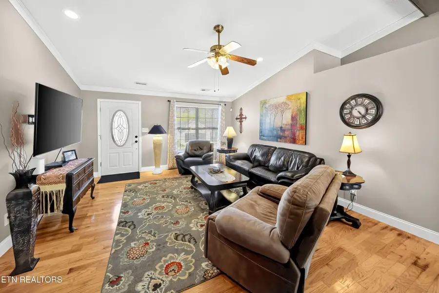 7527 Silveredge Rd, Knoxville, TN 37918 - #3