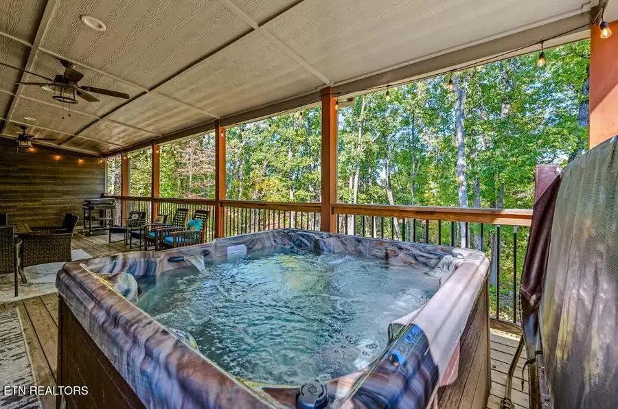 2612 Cloud View Drive, Sevierville, TN 37862 - #2