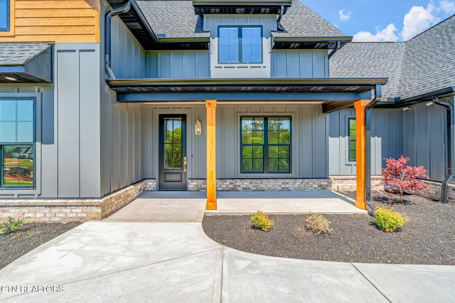 1211 Herbert Drive, Greenback, TN 37742 - #2