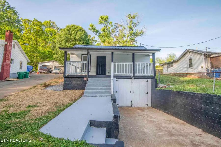 4112 Edington Rd, Knoxville, TN 37920 - #2