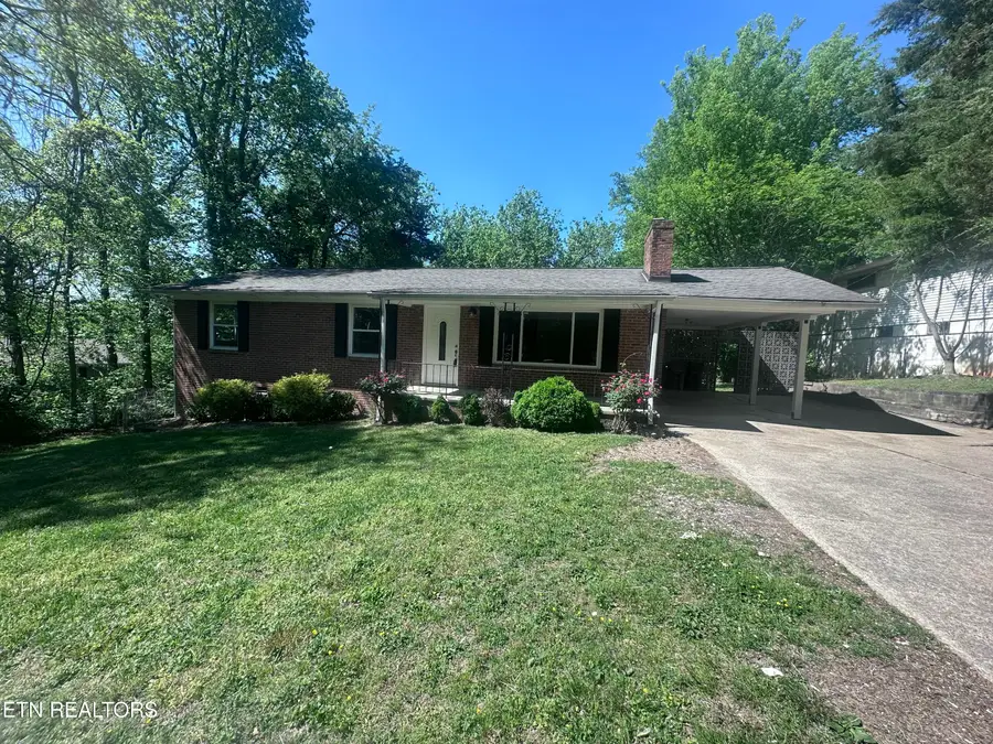 2516 Wayland Ave, Knoxville, TN 37914 - #2