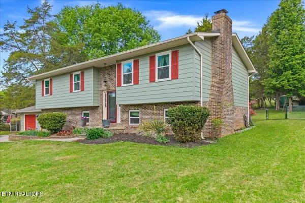 1305 Ridgeway Circle, Athens, TN 37303