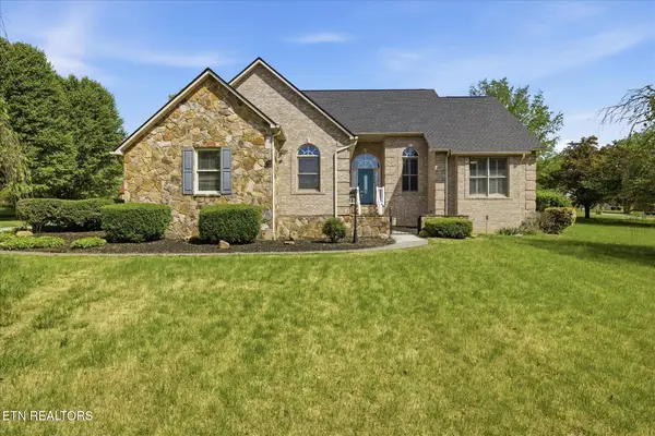 169 Perkins Lane, Jacksboro, TN 37757