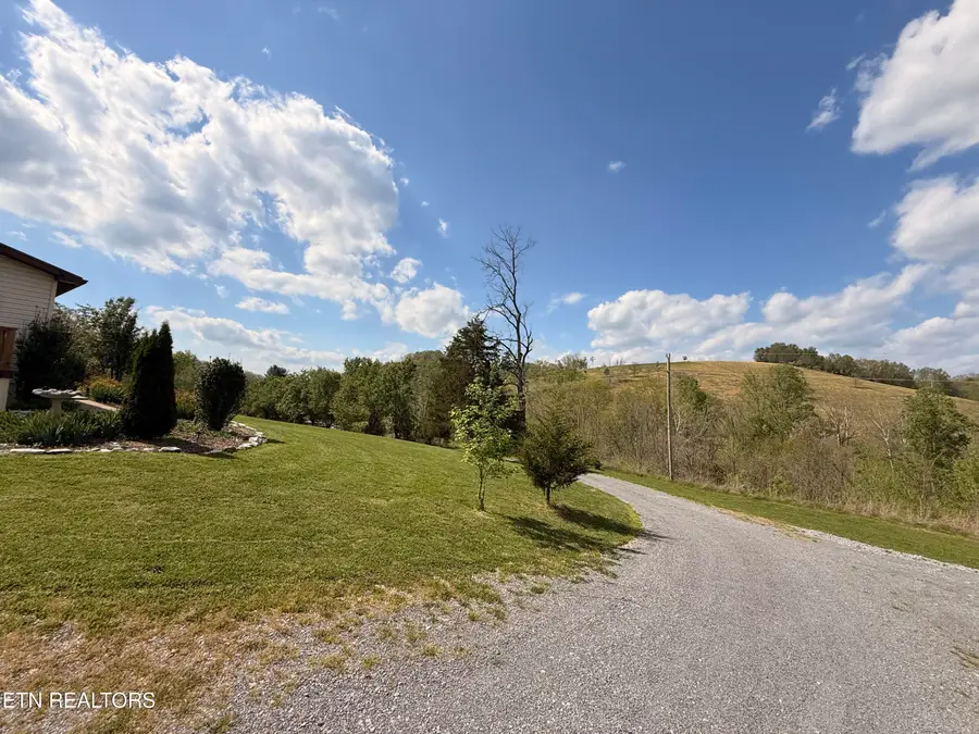 4936 Hurricane Rd, Jonesville, VA 24263 - #2