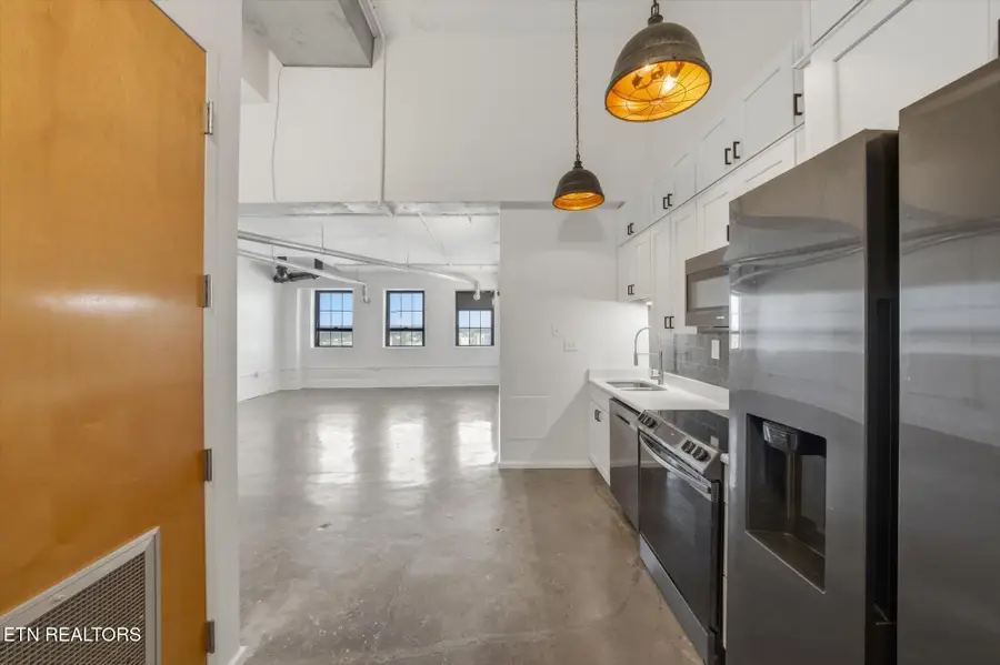 116 S Gay St #1010, Knoxville, TN 37902 - #3