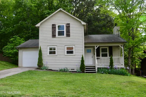 1505 Red Maple Court, Knoxville, TN 37931