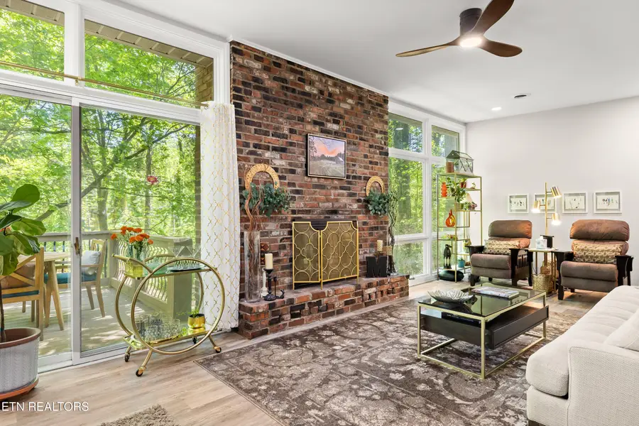 2513 SW Lakemoor Drive, Knoxville, TN 37920 - #3