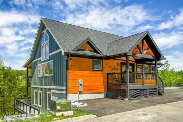 846 Blue Herring Way, Sevierville, TN 37876