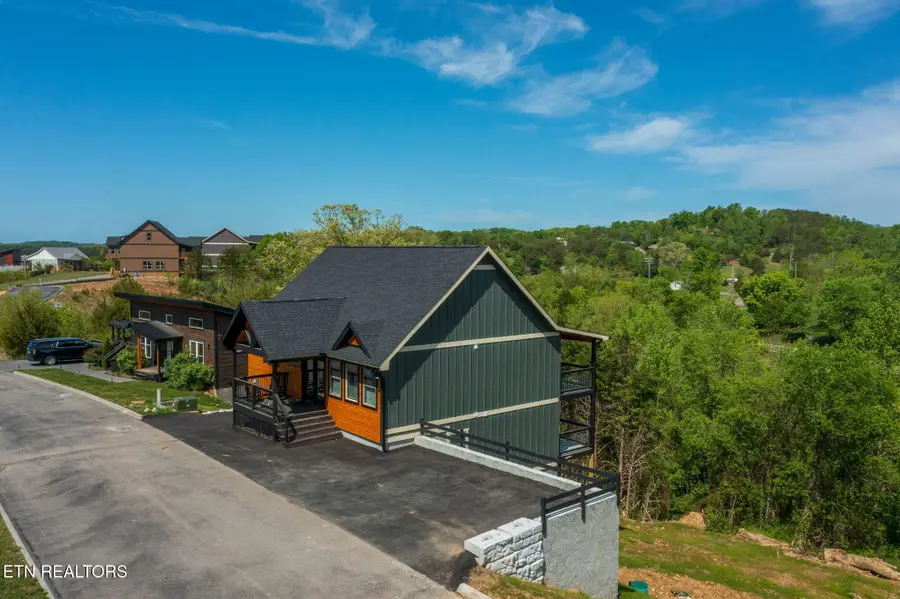 846 Blue Herring Way, Sevierville, TN 37876 - #3