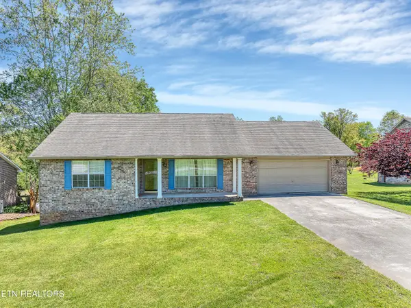 2036 Little Best Rd, Maryville, TN 37803