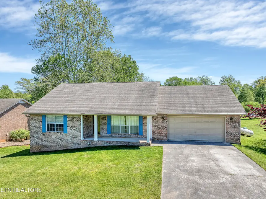2036 Little Best Rd, Maryville, TN 37803 - #2