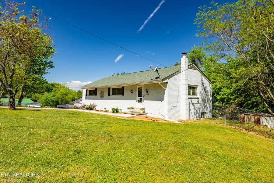 1378 Byrd Circle, Kingston, TN 37763 - #2