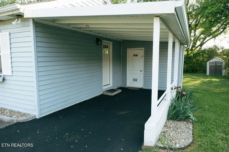 307 Levi St, Maryville, TN 37804 - #3