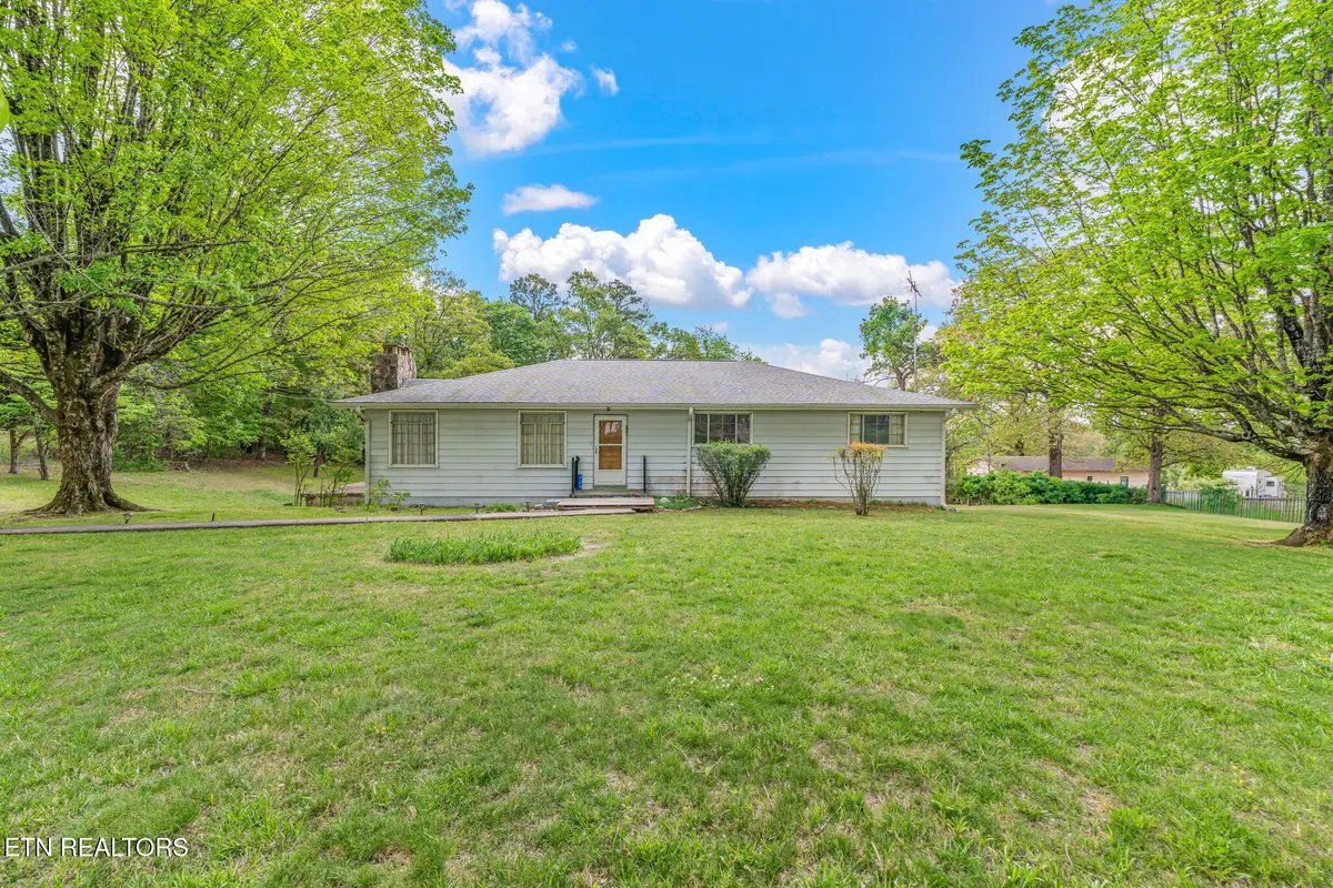 126 Hicks Lane, Rockwood, TN 37854 - #1