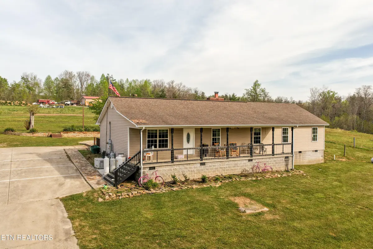 10389 Summer City Rd, Spring City, TN 37381 - #1
