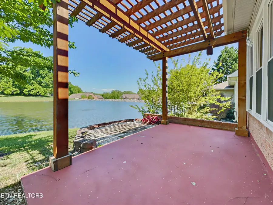 354 Paine Lake Drive, Sevierville, TN 37862 - #2