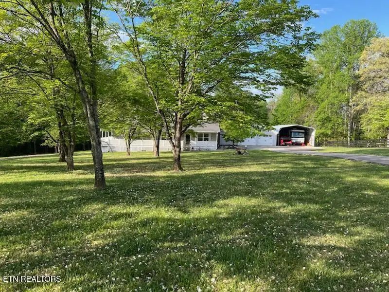 240 Indian Creek Rd, Jacksboro, TN 37757 - #2