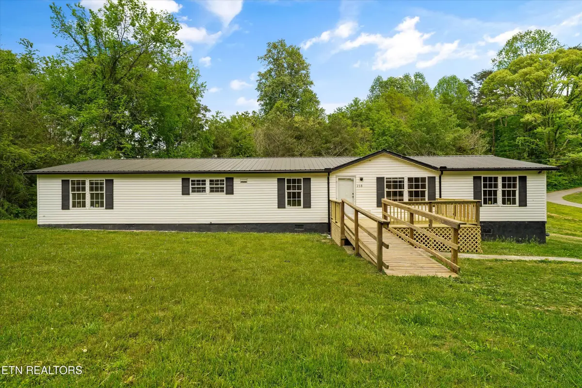238 Bullard Ford Rd, Harriman, TN 37748 - #1