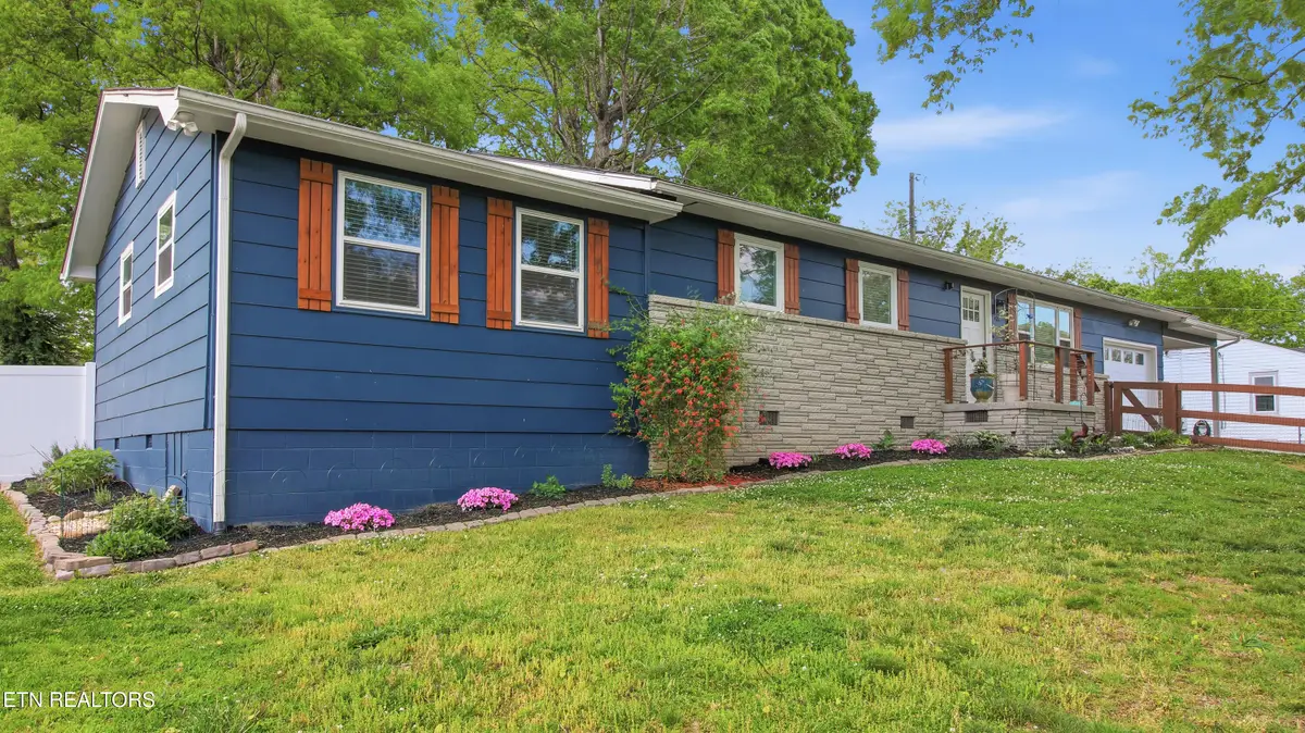 421 Watauga Drive, Knoxville, TN 37918 - #1
