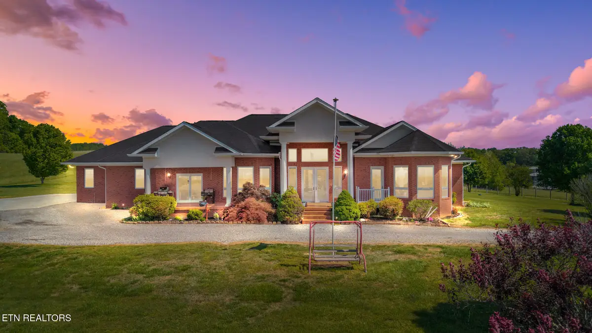 348 Ranch Rd, Blaine, TN 37709 - #1