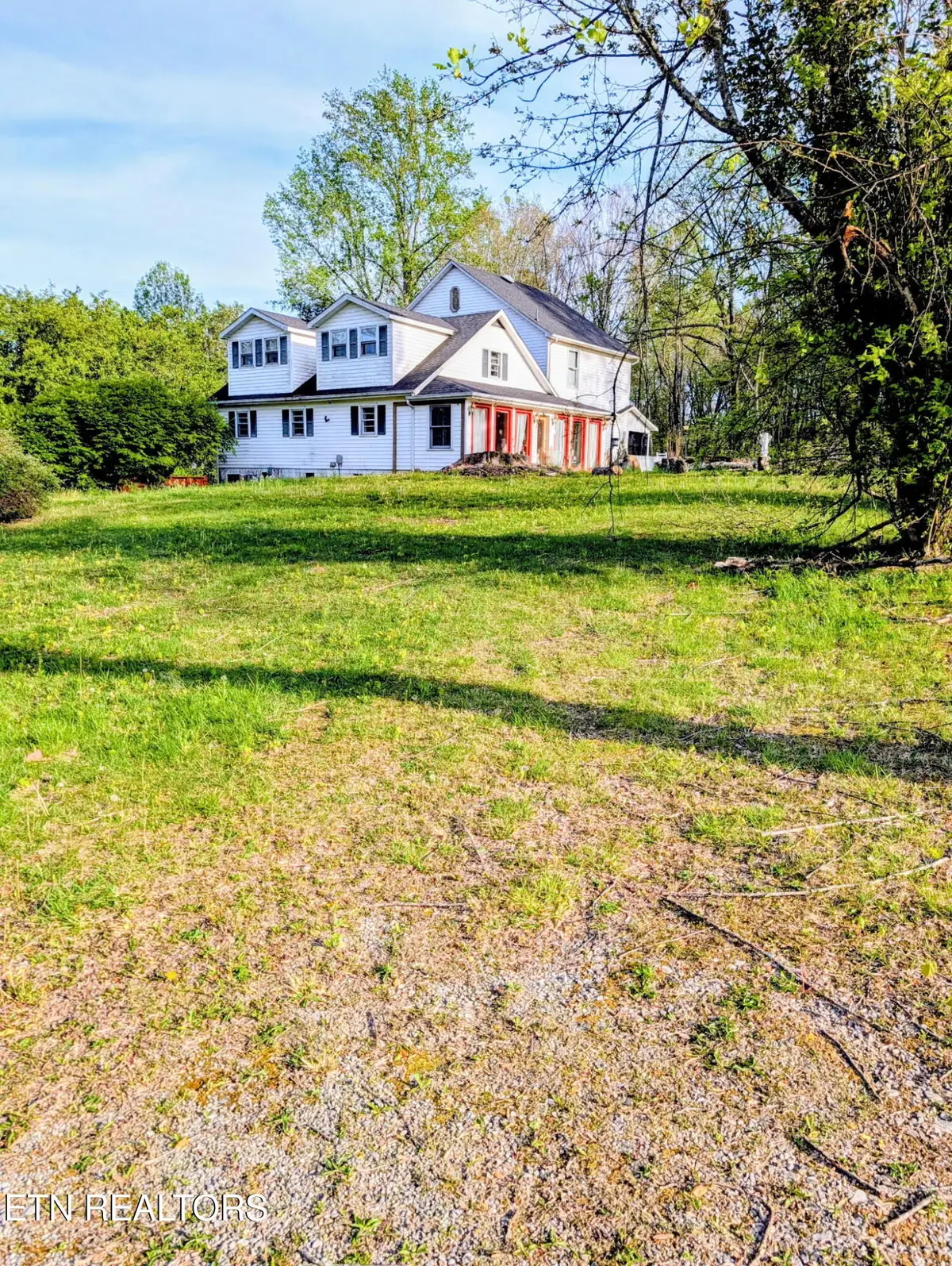 724 W Old Highway 53, Celina, TN 38551 - #1