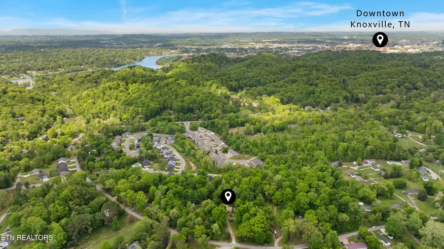 2135 Belt Rd, Knoxville, TN 37920 - #2