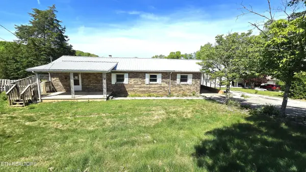 2150 Pinecrest Circle, Lenoir City, TN 37772